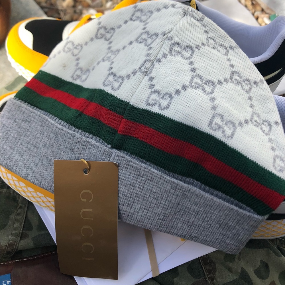 Brand new Gucci beanie..Yes, it is authentic